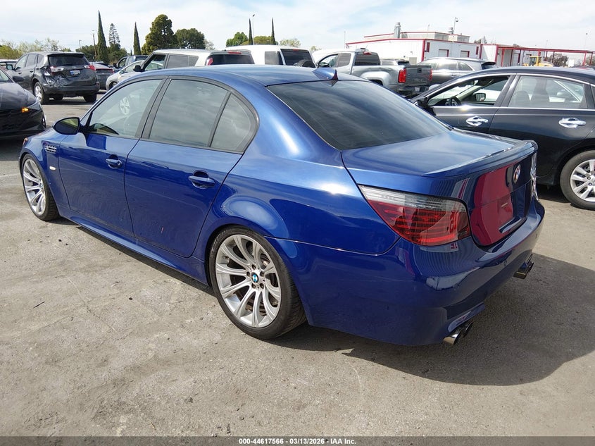 2007 BMW M5