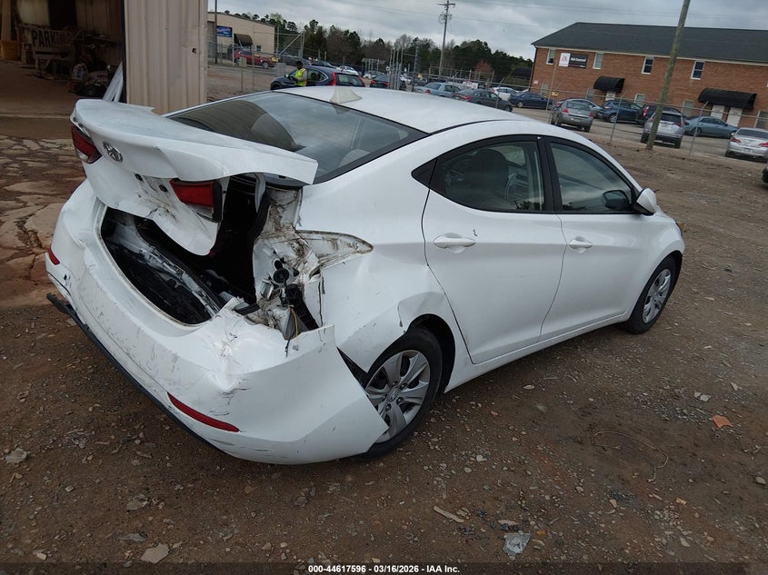 2016 Hyundai Elantra Se