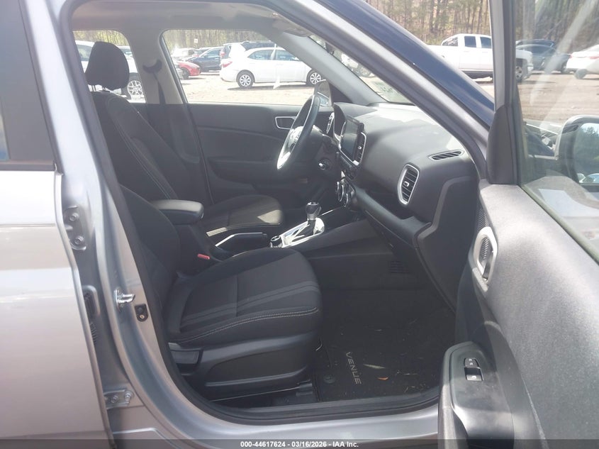 2023 Hyundai Venue Sel