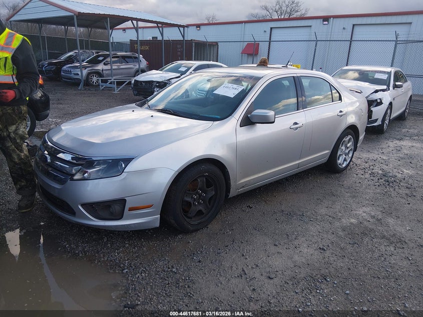 Vin: 3fahp0ha5br147922, lot: 45114659, ford fusion se 20112