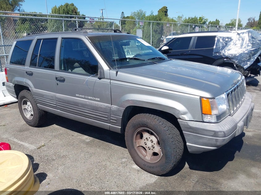 1997 Jeep Grand Cherokee Laredo/Tsi