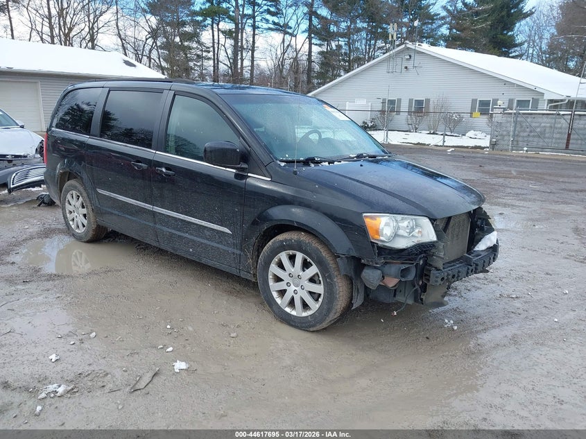 2014 Chrysler Town & Country Touring