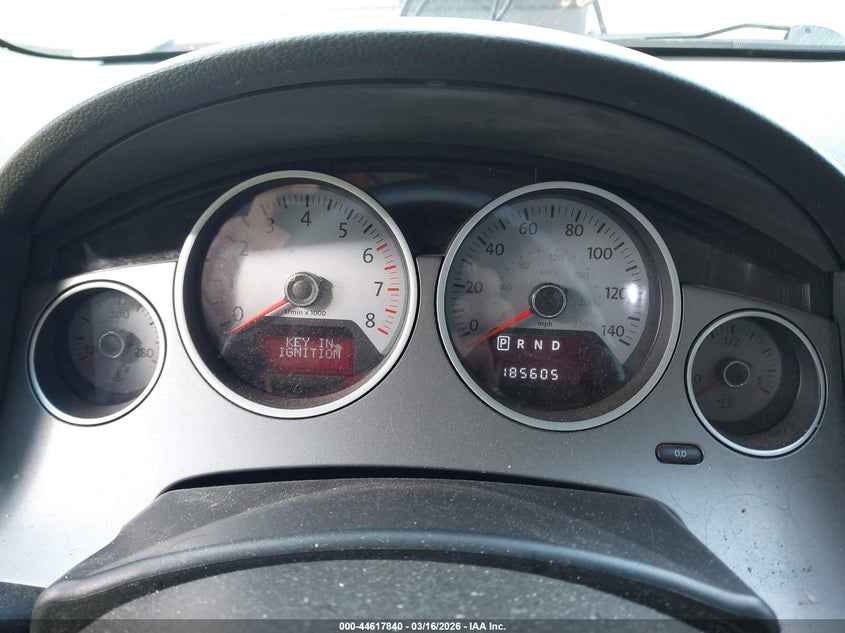 2012 Volkswagen Routan Se VIN: 2C4RVABG8CR393555 Lot: 44617840