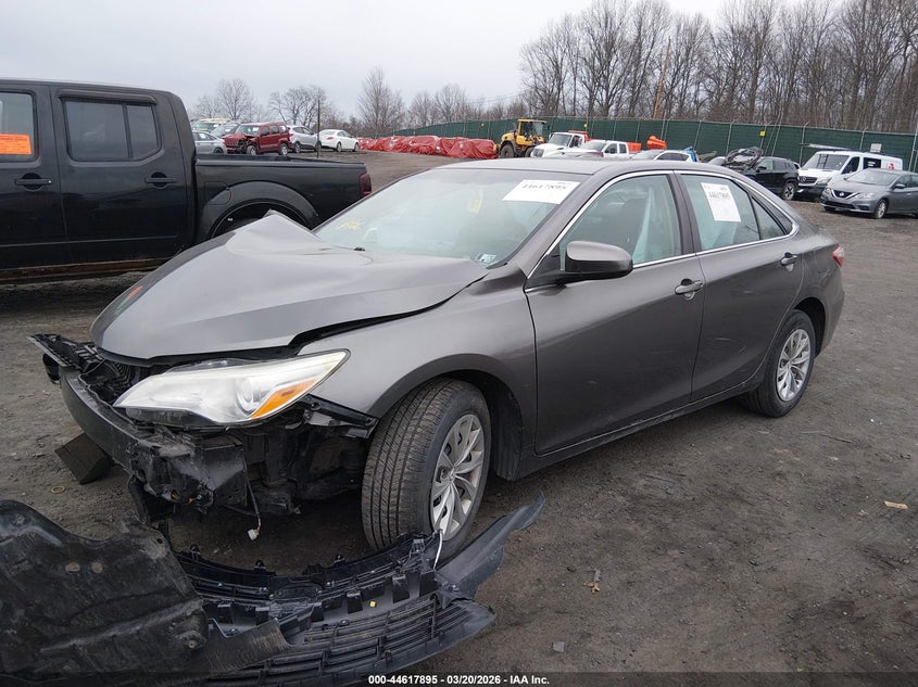2017 Toyota Camry Le 4T1BF1FK6HU447342 photo 1
