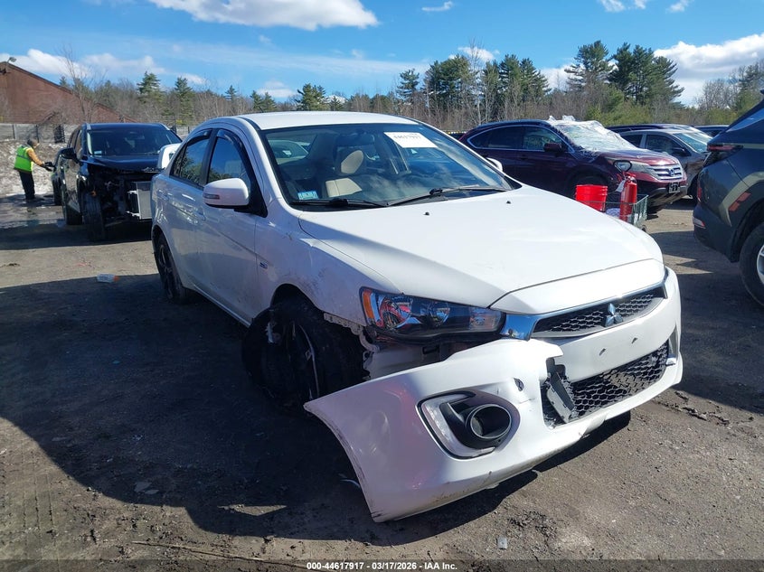 2017 Mitsubishi Lancer Es