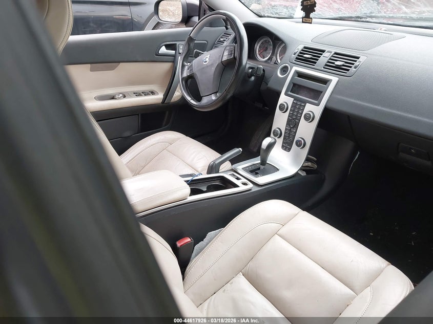 2012 Volvo C70 T5