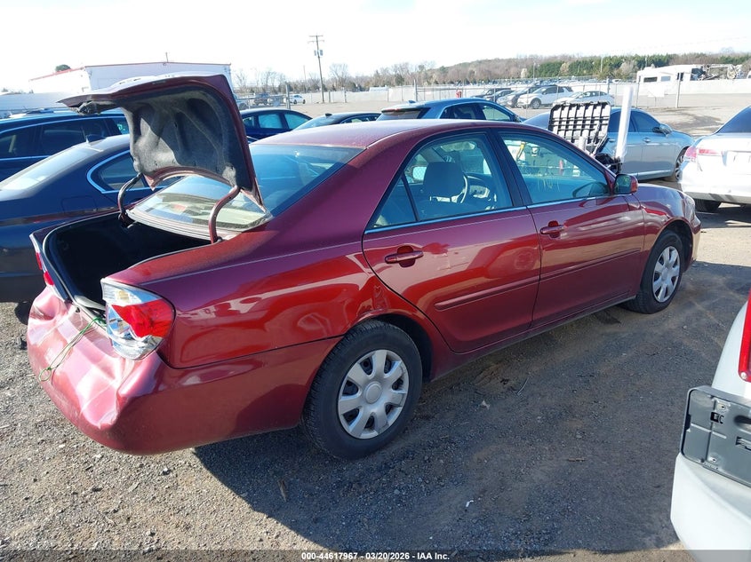2005 Toyota Camry Le