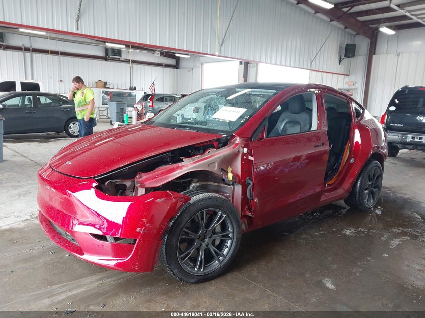 2024 Tesla Model Y Long Range Dual Motor All-Wheel Drive