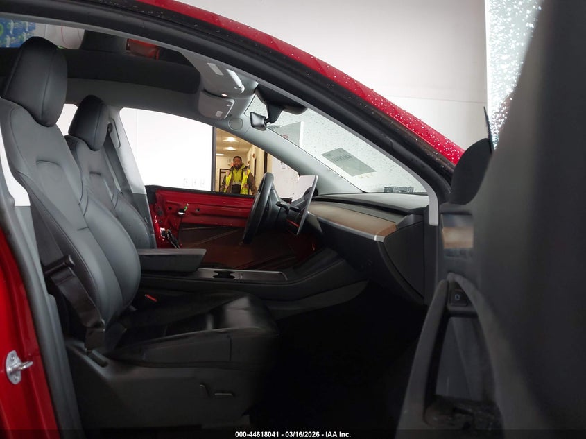 2024 Tesla Model Y Long Range Dual Motor All-Wheel Drive