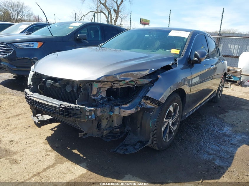 2017 HONDA ACCORD LX — Фото 2