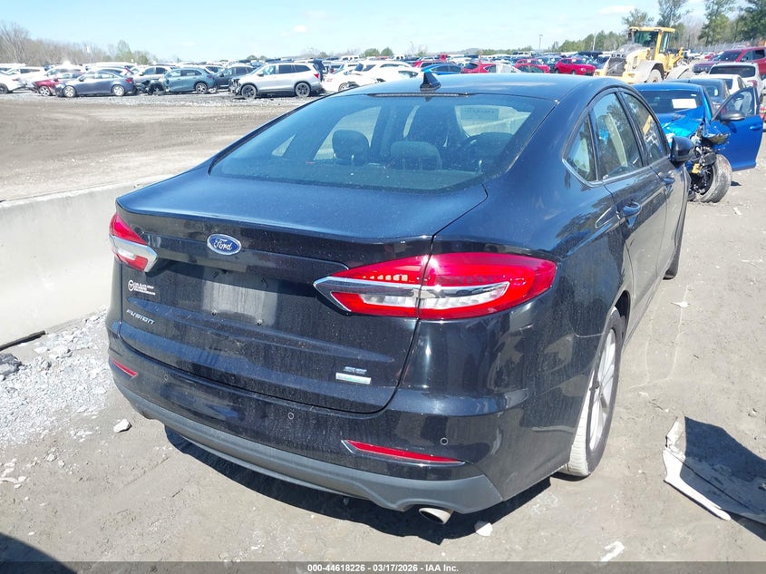 2020 Ford Fusion Se