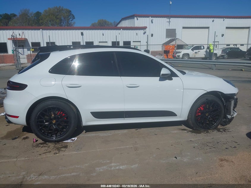 PORSCHE MACAN - zdjęcie 13