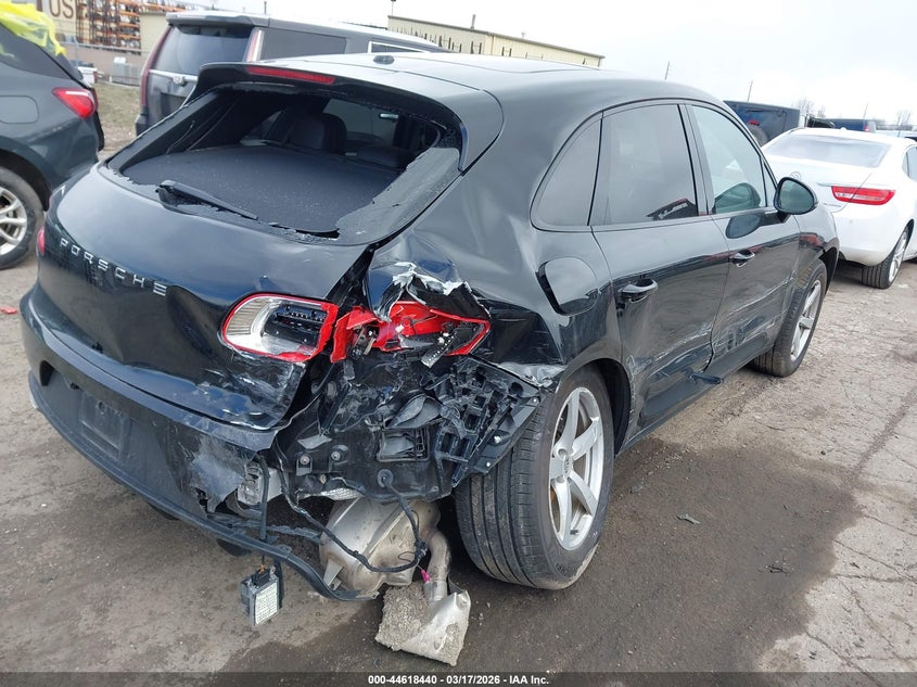 2018 Porsche Macan Sport Edition