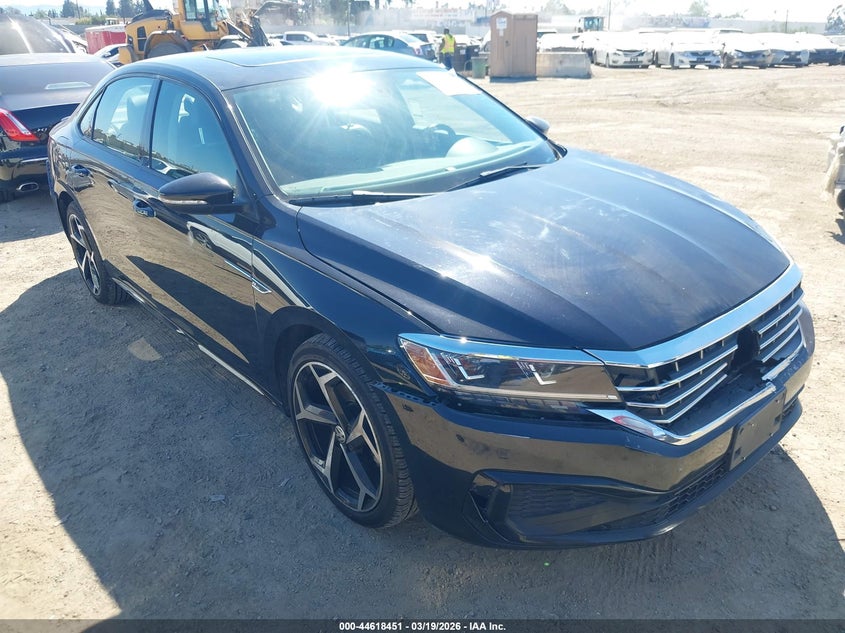 2020 Volkswagen Passat 2.0T R-Line
