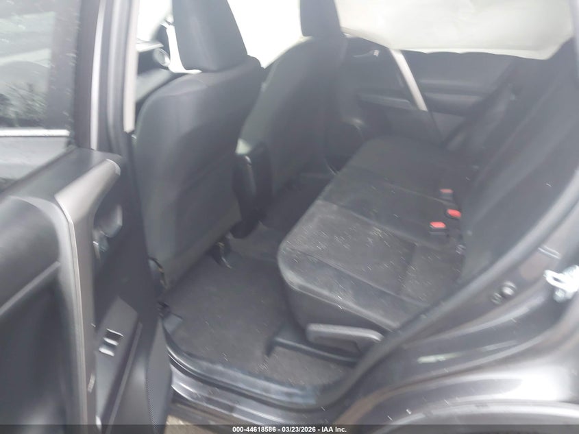 VIN: JTMWFREV3HJ144410 2017 TOYOTA RAV4 XLE