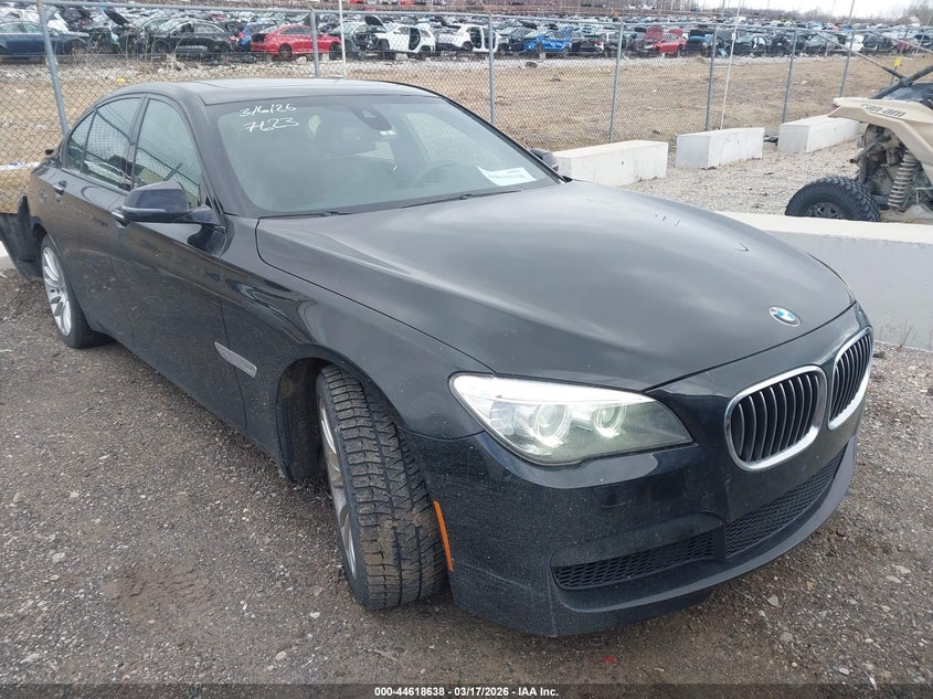 2013 BMW 750I