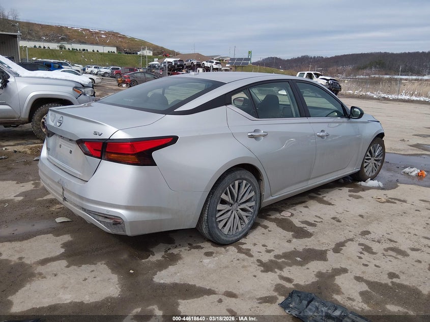 2024 Nissan Altima Sv Fwd