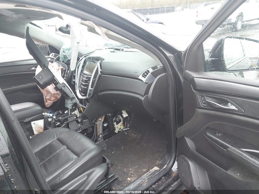 2016 CADILLAC SRX auction photo 5