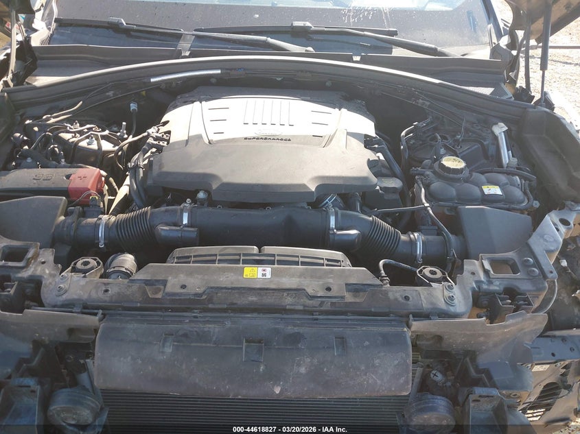 2018 Land Rover Range Rover Velar P380 Se R-Dynamic VIN: SALYL2RV0JA730256 Lot: 44618827
