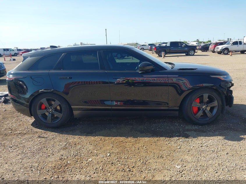 2018 Land Rover Range Rover Velar P380 Se R-Dynamic VIN: SALYL2RV0JA730256 Lot: 44618827