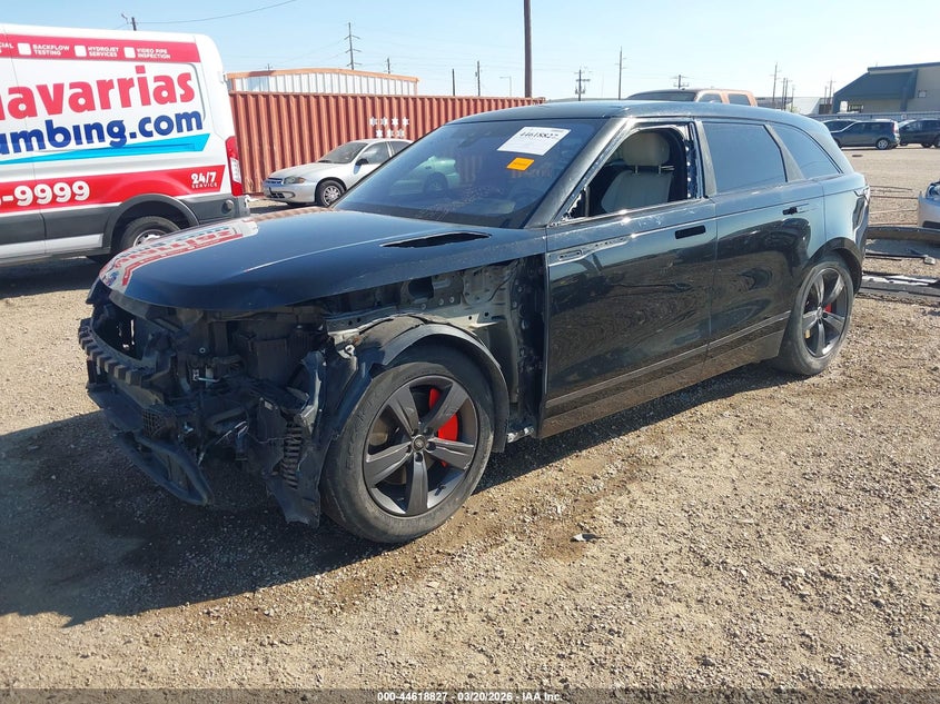 SALYL2RV0JA730256 2018 Land Rover Range Rover Velar P380 Se R-Dynamic photo 1