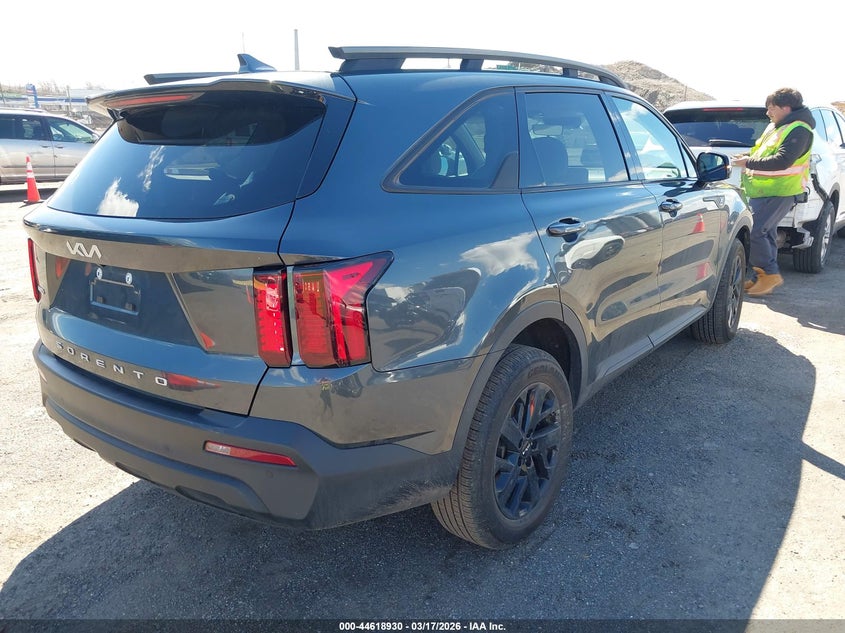 2022 Kia Sorento X-Line S