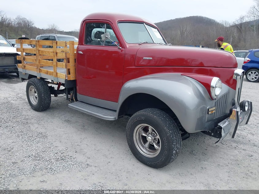 1946 STUDEBAKER R SERIES auction photo 1