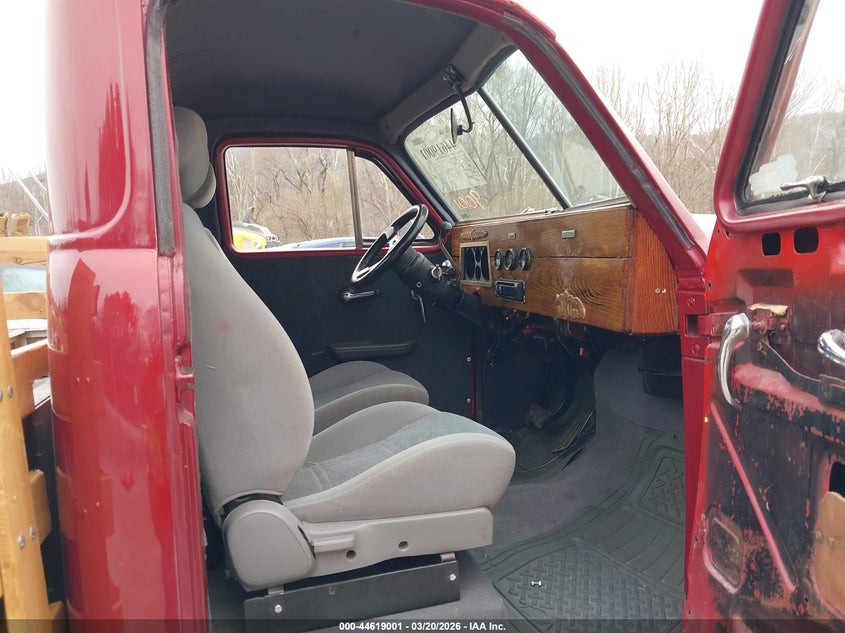 1946 STUDEBAKER R SERIES auction photo 5