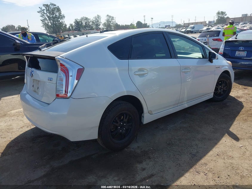 2014 Toyota Prius Two