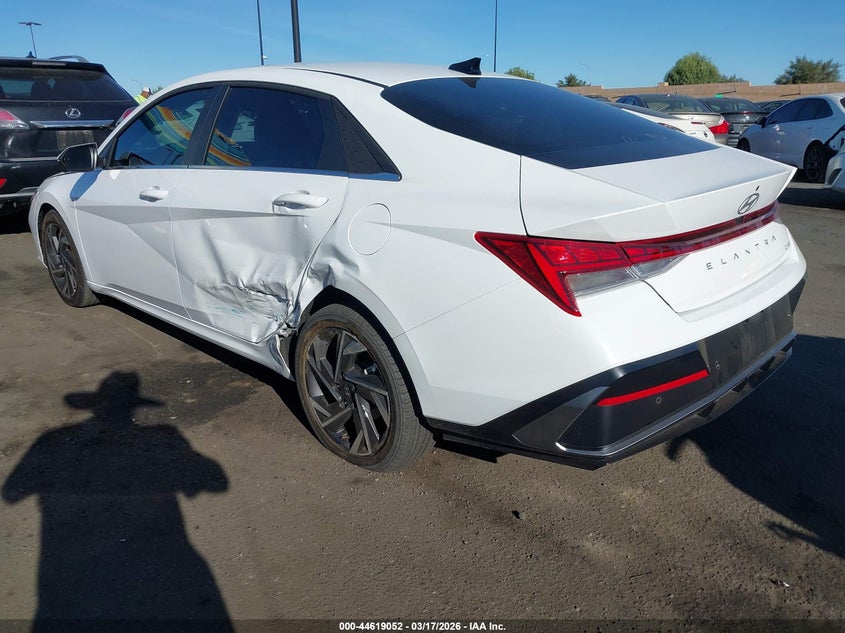 2024 Hyundai Elantra Limited