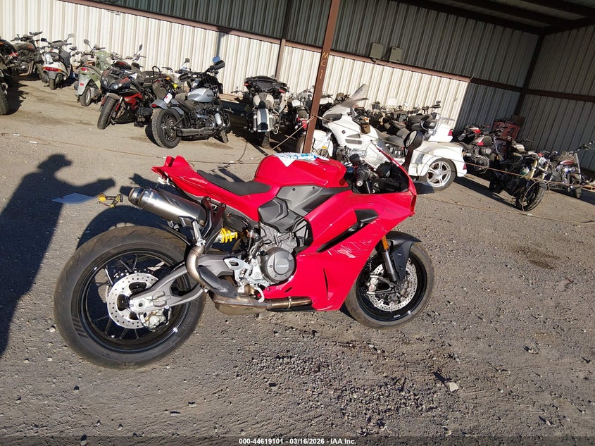 2026 Ducati Panigale V2/V2 S VIN: ZDMHAU8TXTB003359 Lot: 44619101