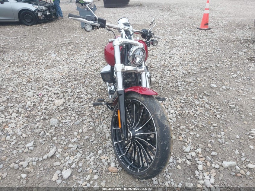 2025 HARLEY-DAVIDSON BREAKOUT MOTO 2