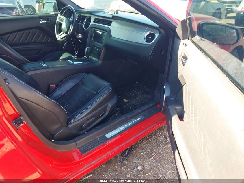 2014 Ford Mustang V6 Premium