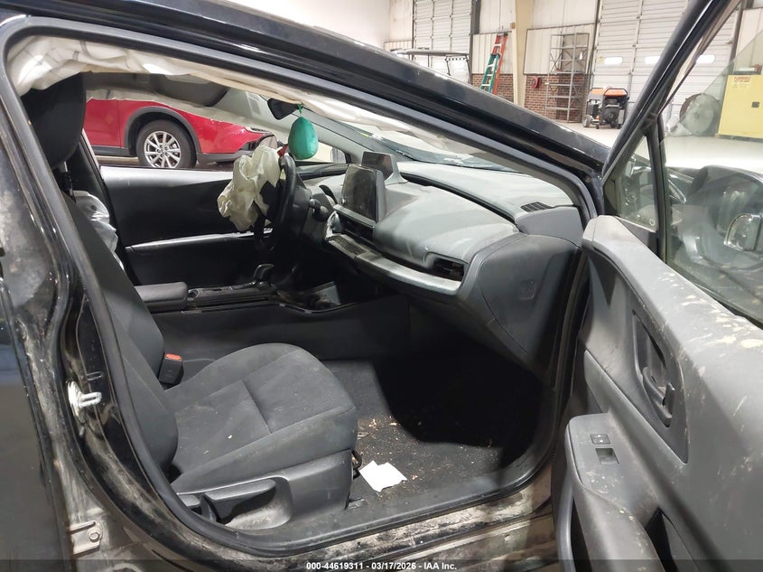 2023 Toyota Prius Le