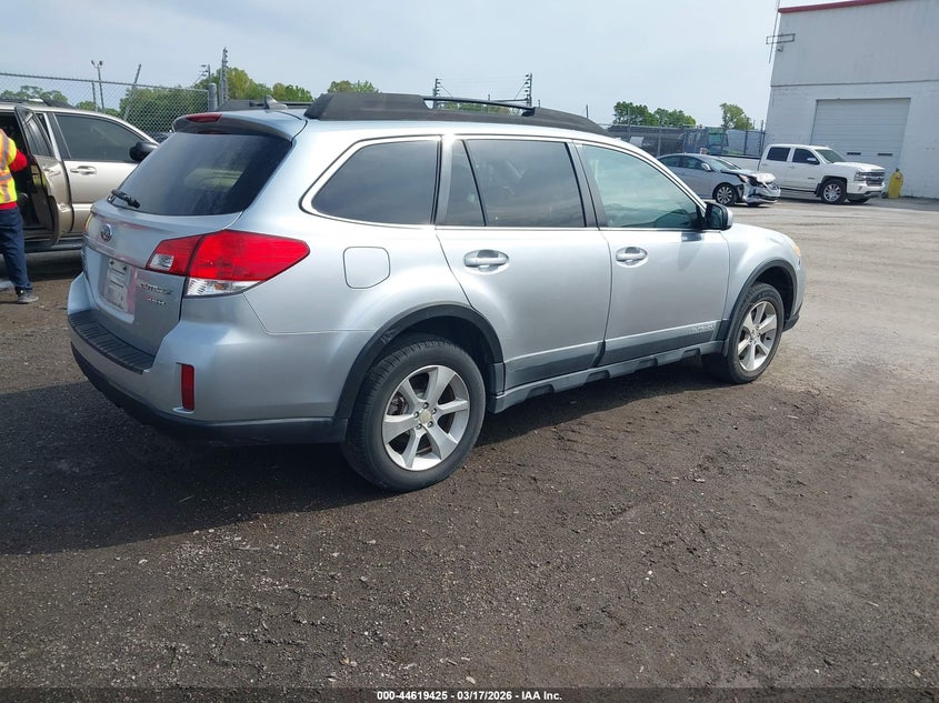 2013 Subaru Outback 3.6R Limited