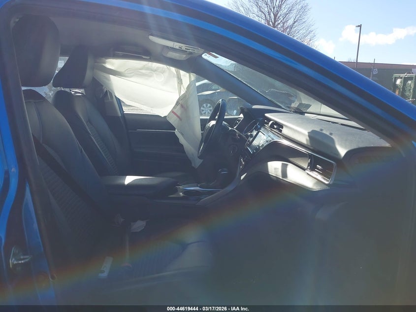 2019 Toyota Camry Se