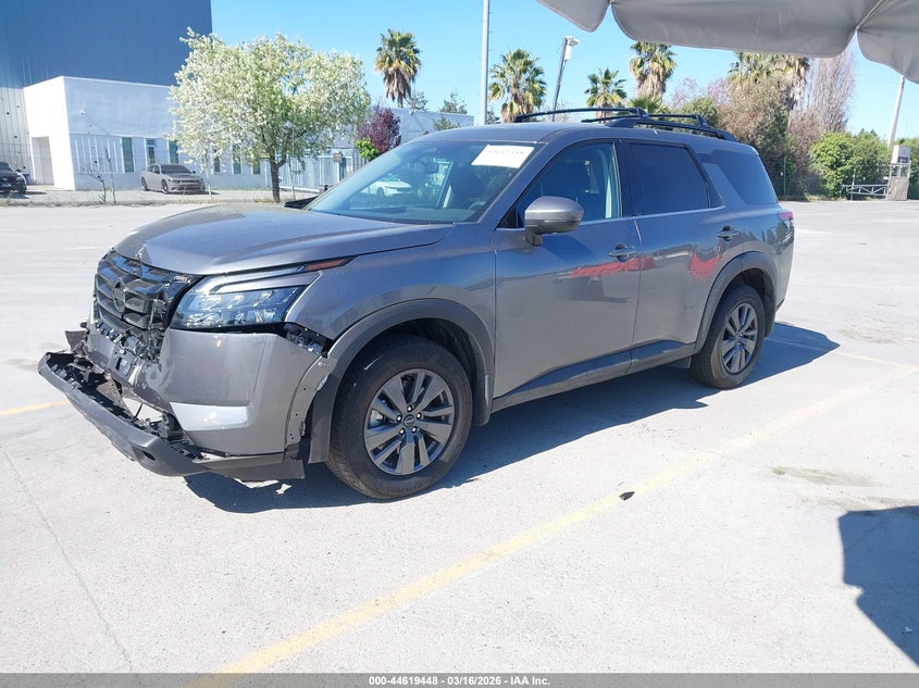 2025 Nissan Pathfinder Sv 4Wd