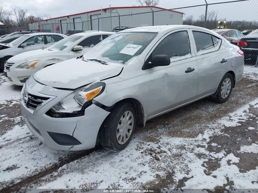 2015 Nissan Versa 1.6 S