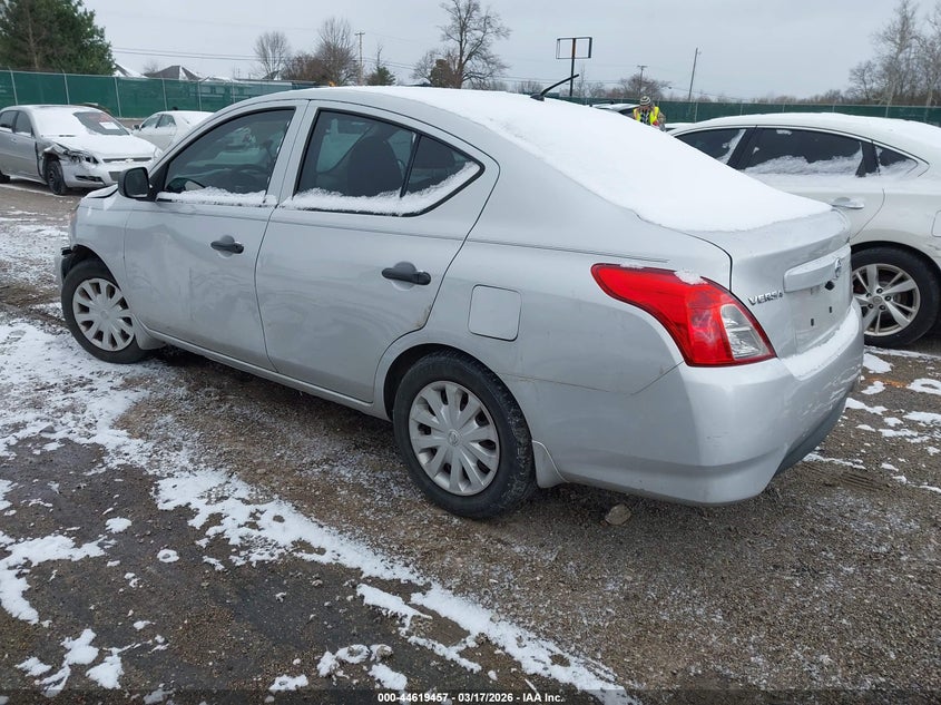 2015 Nissan Versa 1.6 S