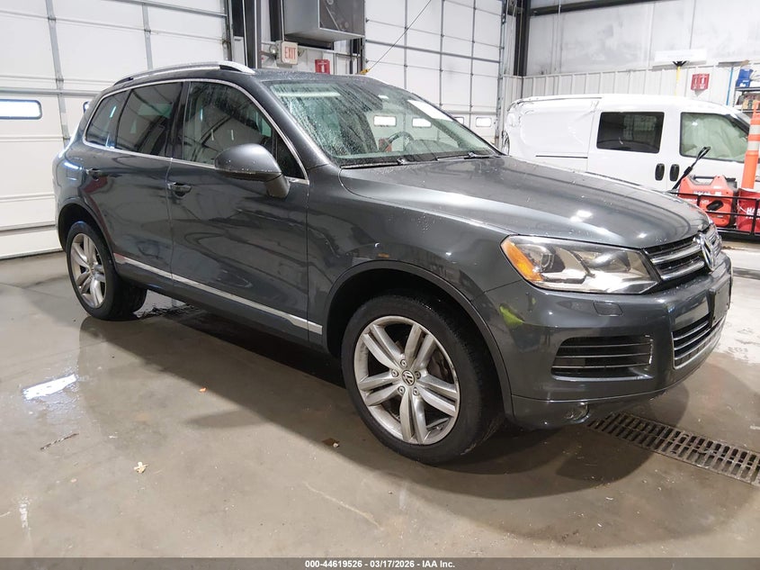 2012 Volkswagen Touareg Tdi Executive/Tdi Lux/Tdi Sport
