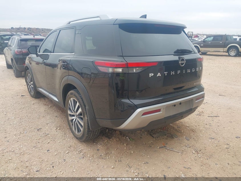 2022 Nissan Pathfinder Platinum 2Wd