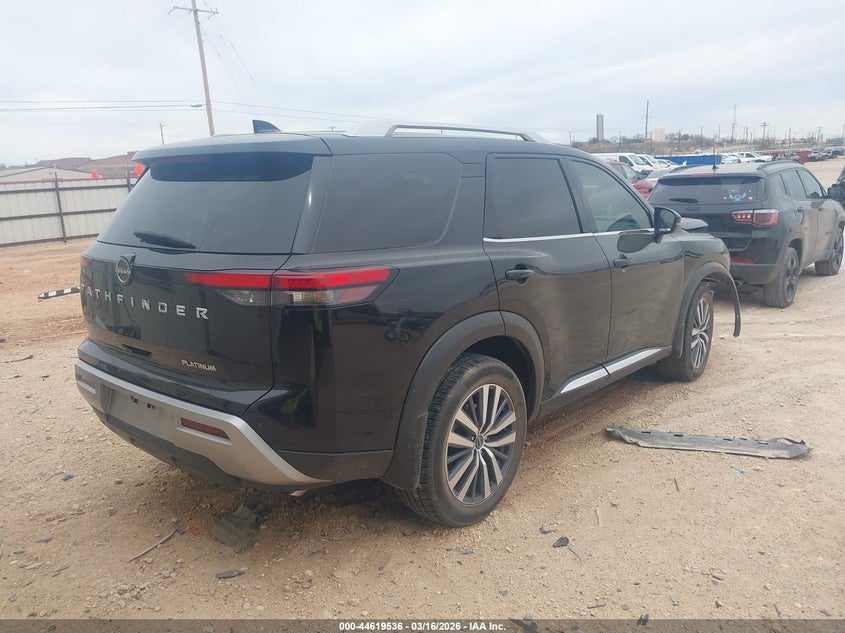 2022 Nissan Pathfinder Platinum 2Wd