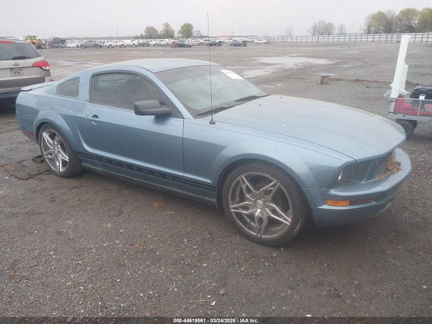 2008 Ford Mustang V6 Deluxe/V6 Premium