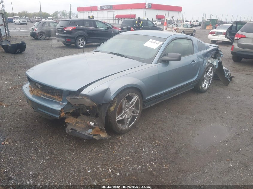 2008 Ford Mustang V6 Deluxe/V6 Premium