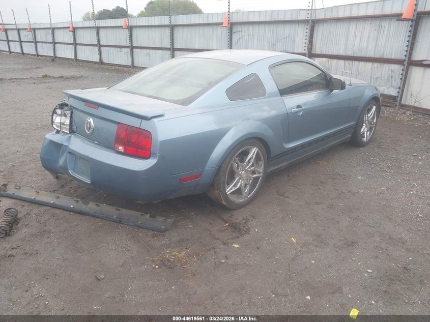 2008 Ford Mustang V6 Deluxe/V6 Premium