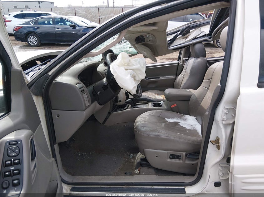 2004 Jeep Grand Cherokee Laredo