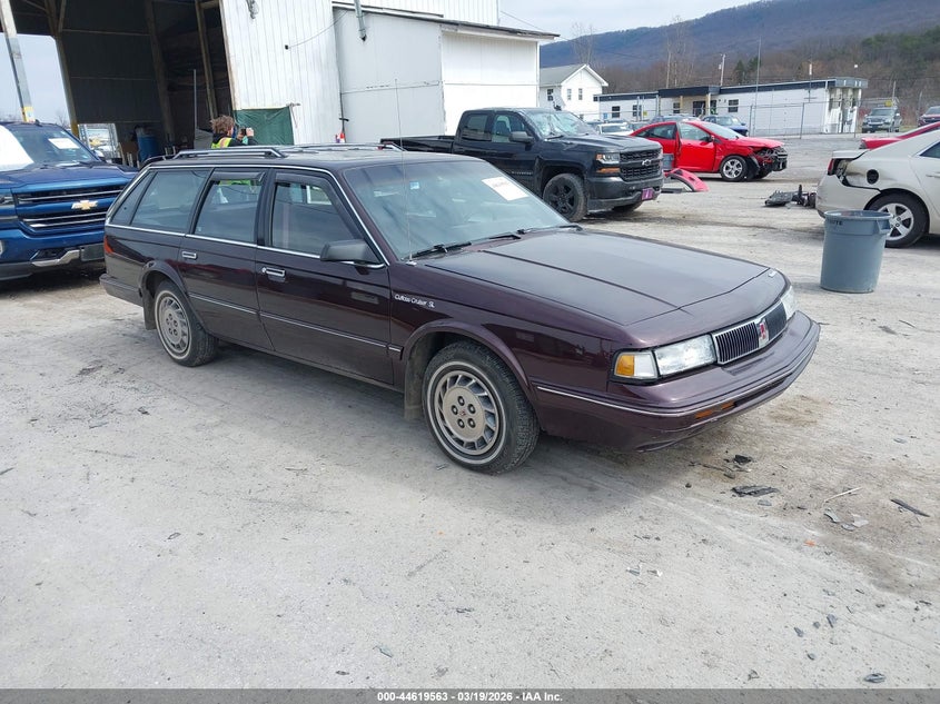 1995 OLDSMOBILE CIERA SL CRUISER