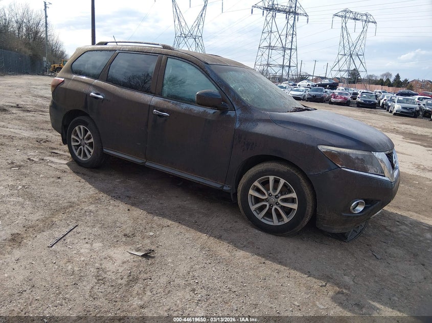 2016 Nissan Pathfinder Sv