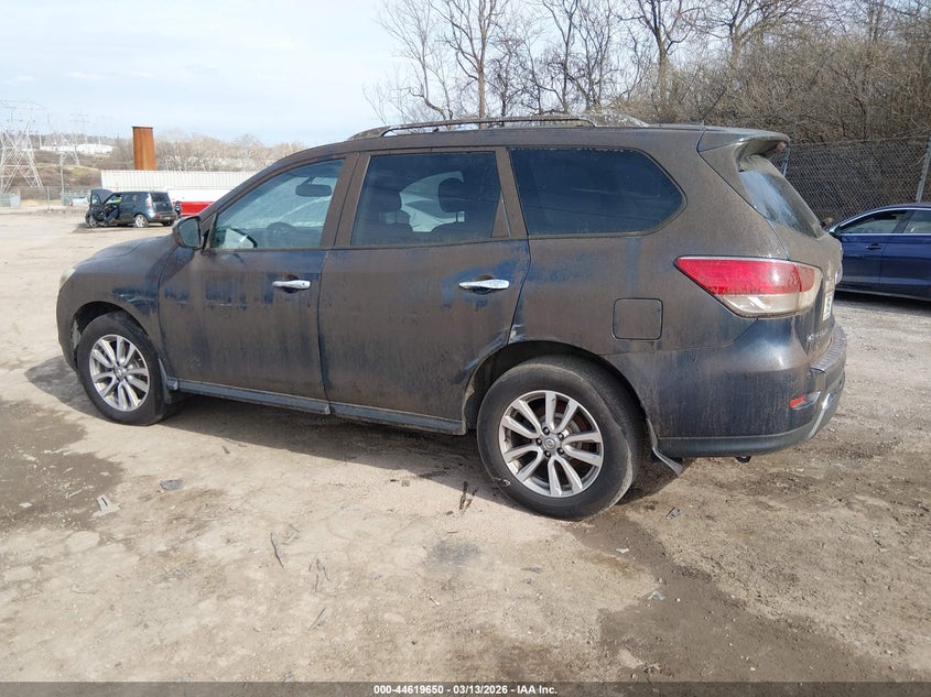 2016 Nissan Pathfinder Sv
