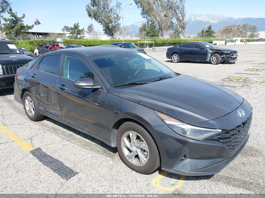 2021 Hyundai Elantra Se